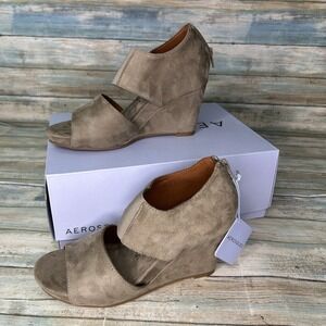 Aerosoles Sandals Wedge Heels Size 6.5 Purdy Womens Trench Coat Faux Suede